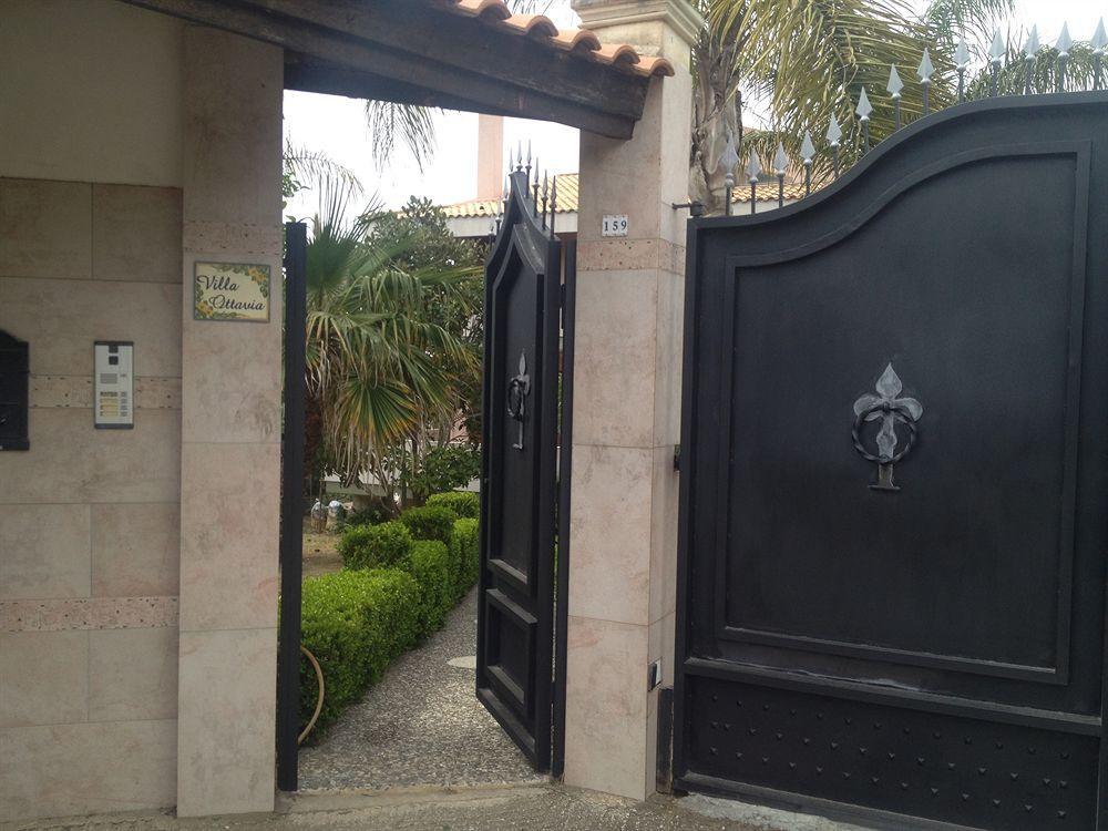 Bed & Breakfast Ottavia Noto